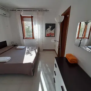 https://algherooms.in-sardinia.net